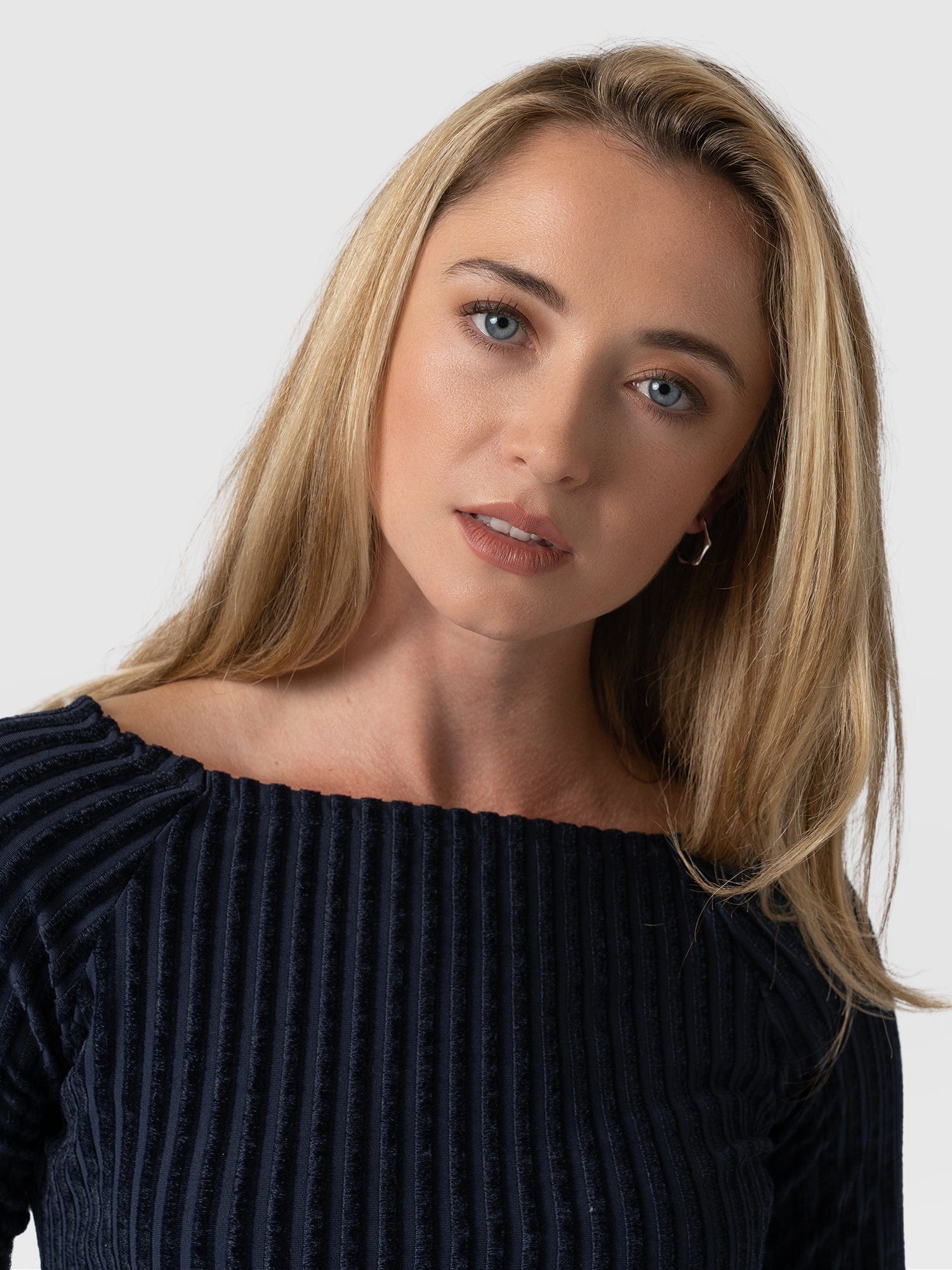 Riviera Tee Long Sleeve Navy Stripe Velvet - Women's T-Shirts | Saint + Sofia® USA